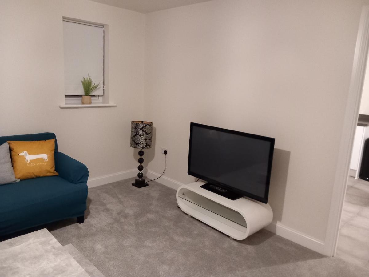 Stunning 3-Bed Risa House In Beeston Nottingham Exterior foto